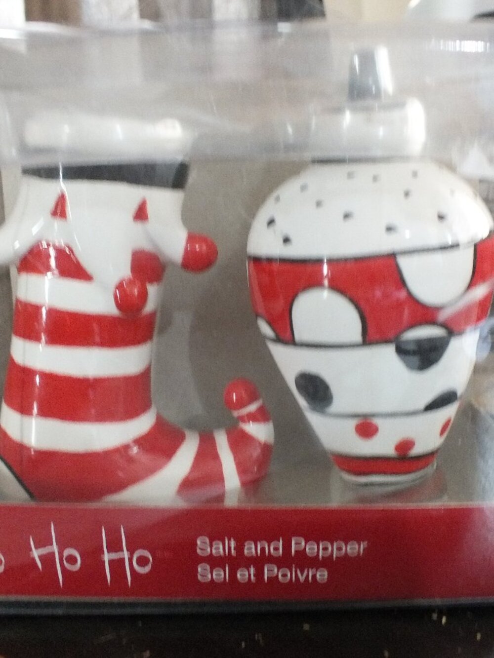 Oneida Ho Ho Ho Salt & Pepper Shakers